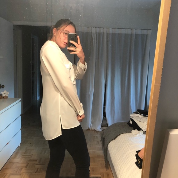 Tunic blouse - Picture 2 of 7